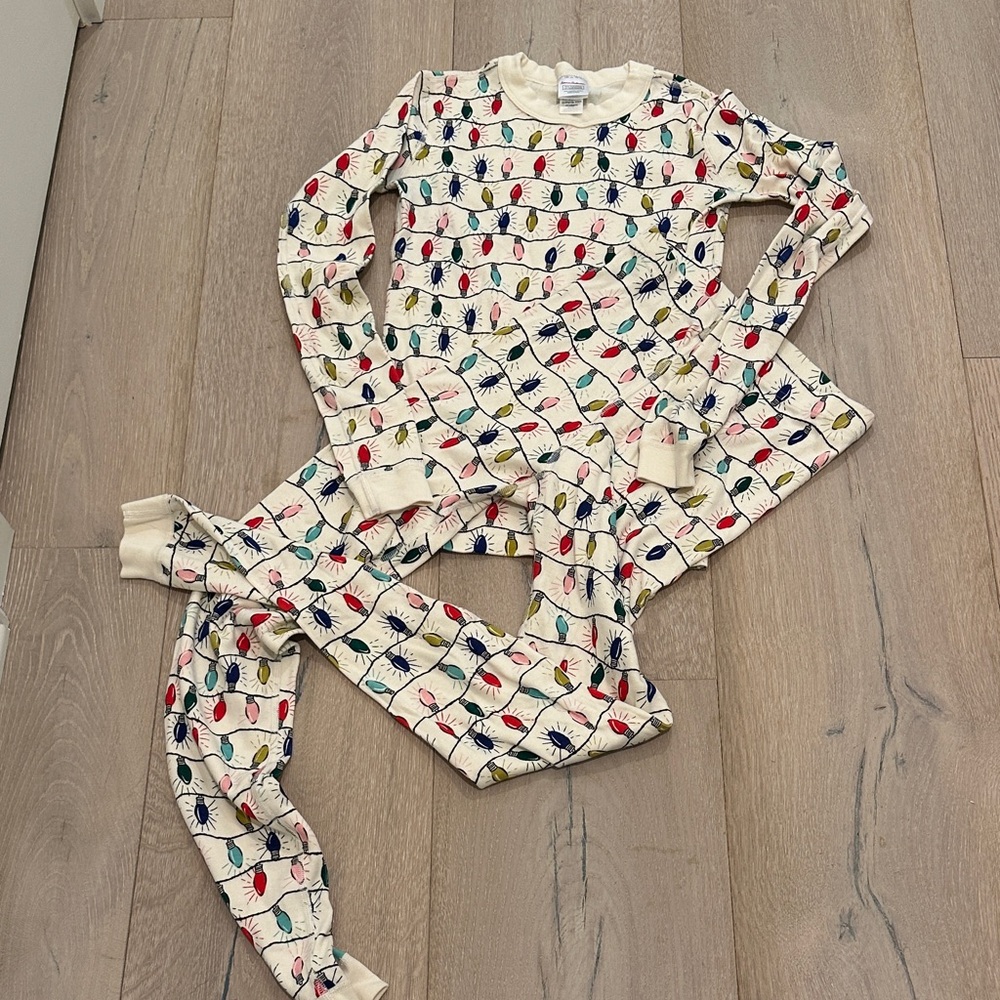 Hanna Andersson Colorful Holiday Print Kids Pajama Set